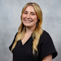 Andrea Valaitis Headshot